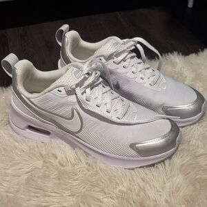 Nike Airmax Women's White and Silver Sneakers Sz. 8